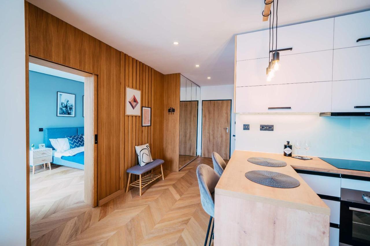 Luxury W. Views In Old Town Apartman *